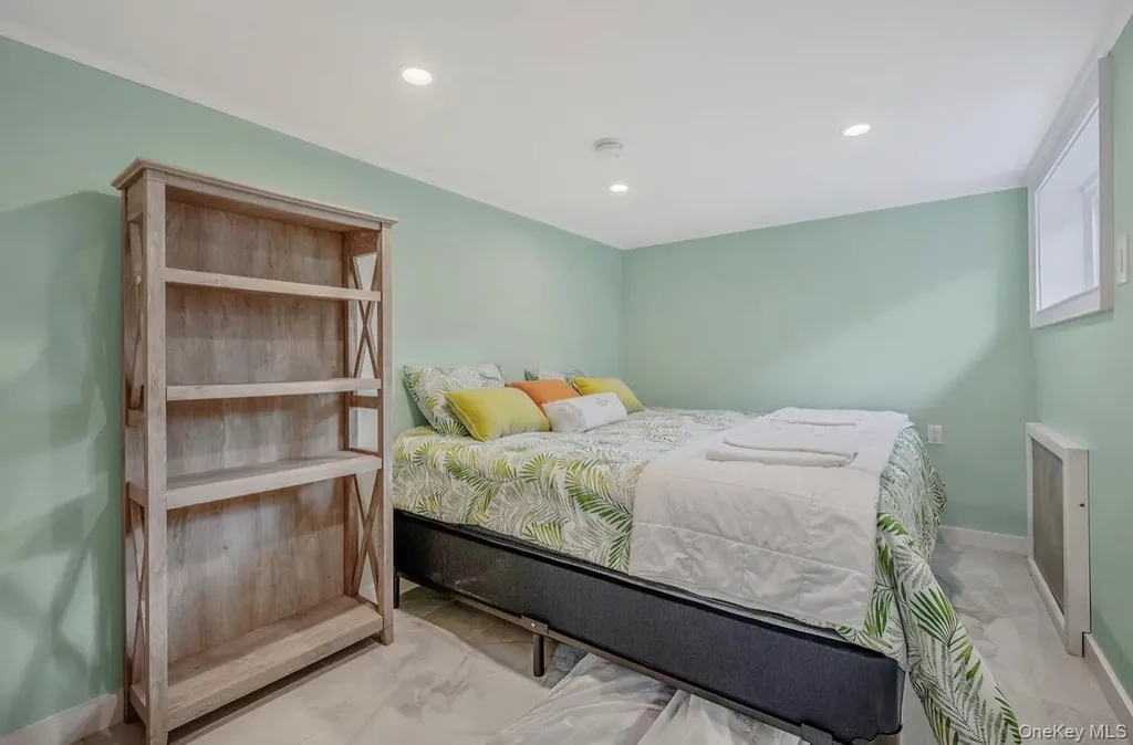 74 Brookline Avenue Long Beach NY 11561