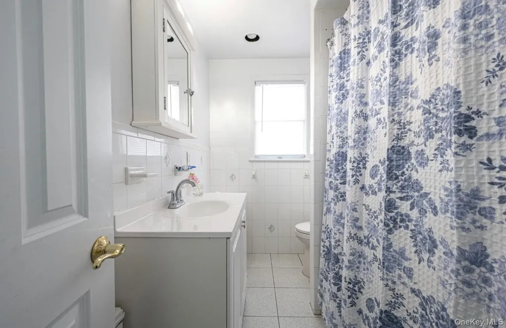 74 Brookline Avenue Long Beach NY 11561