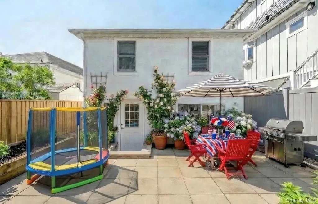 74 Brookline Avenue Long Beach NY 11561