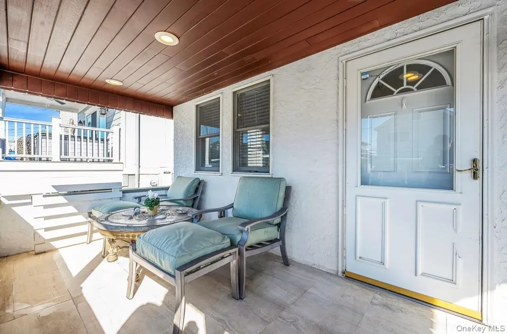 74 Brookline Avenue Long Beach NY 11561