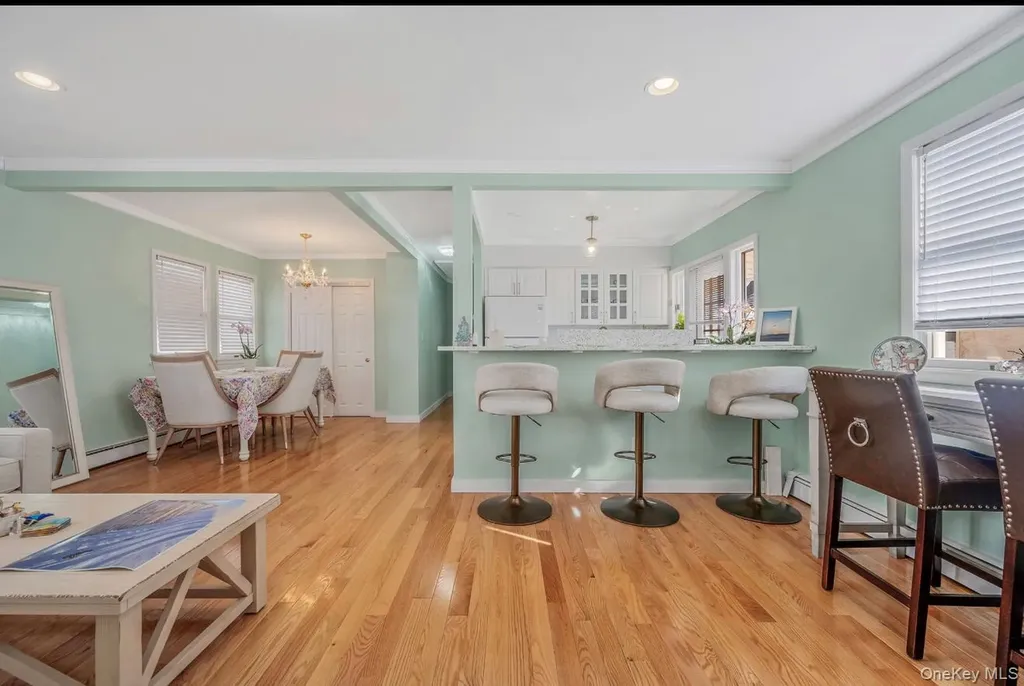 74 Brookline Avenue Long Beach NY 11561