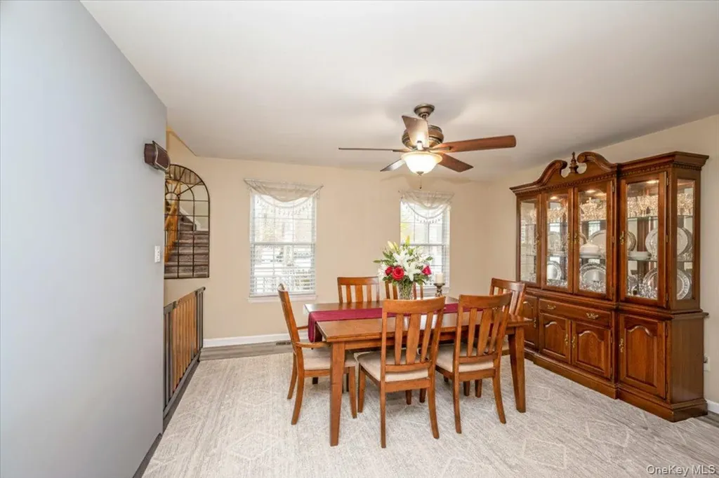 47 Cobblestone Drive Shoreham NY 11786