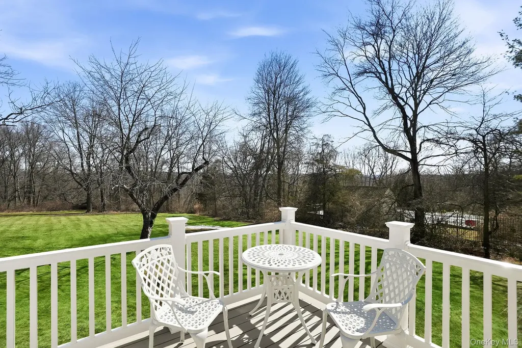 14 Frances Drive Katonah NY 10536
