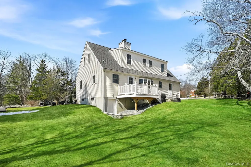 14 Frances Drive Katonah NY 10536