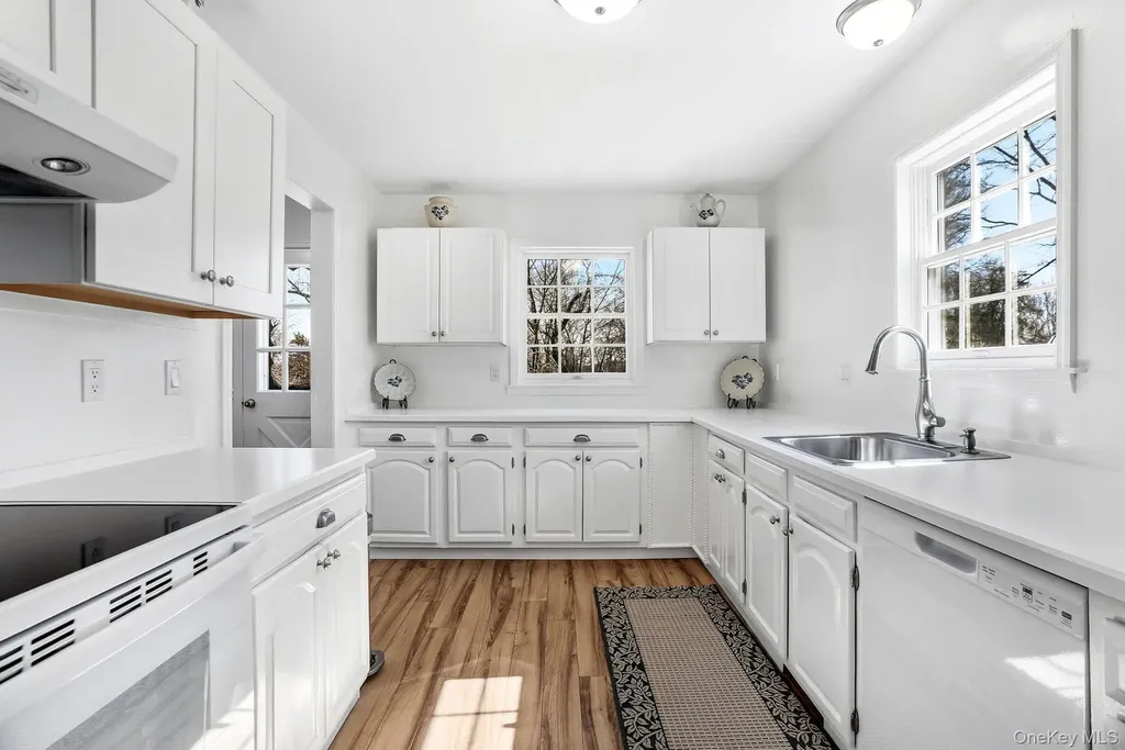 14 Frances Drive Katonah NY 10536