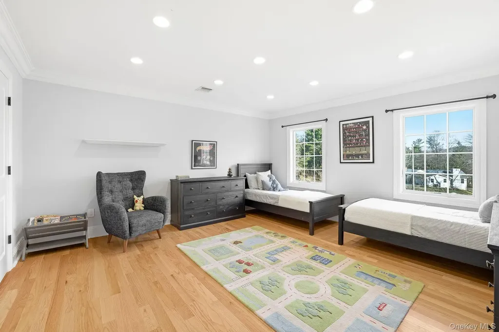 16 Hall Road Briarcliff Manor NY 10510