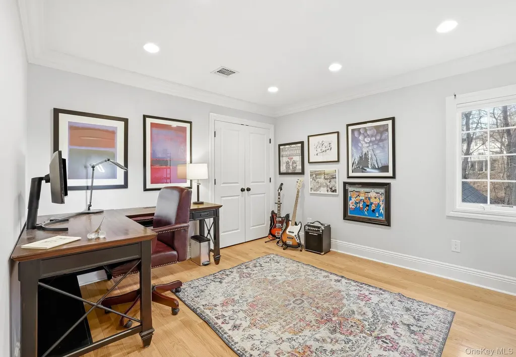 16 Hall Road Briarcliff Manor NY 10510