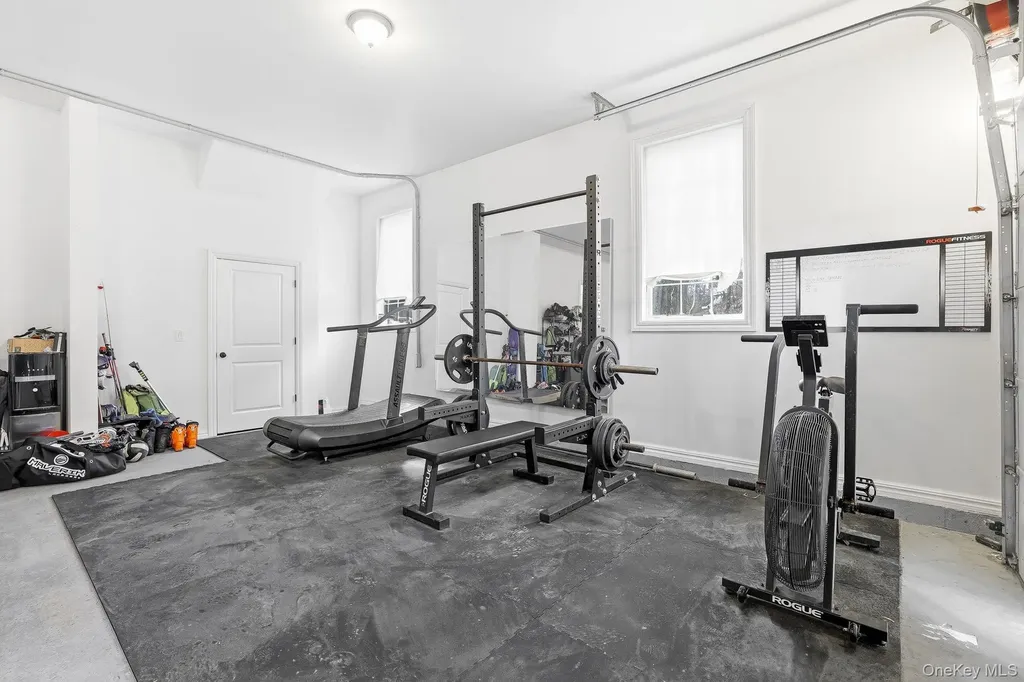 16 Hall Road Briarcliff Manor NY 10510