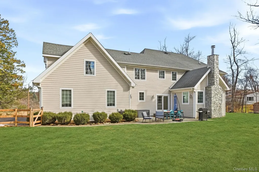 16 Hall Road Briarcliff Manor NY 10510