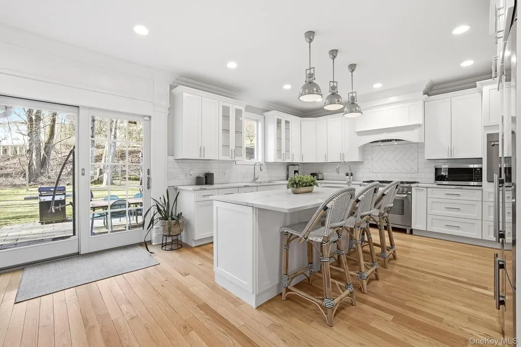 16 Hall Road Briarcliff Manor NY 10510