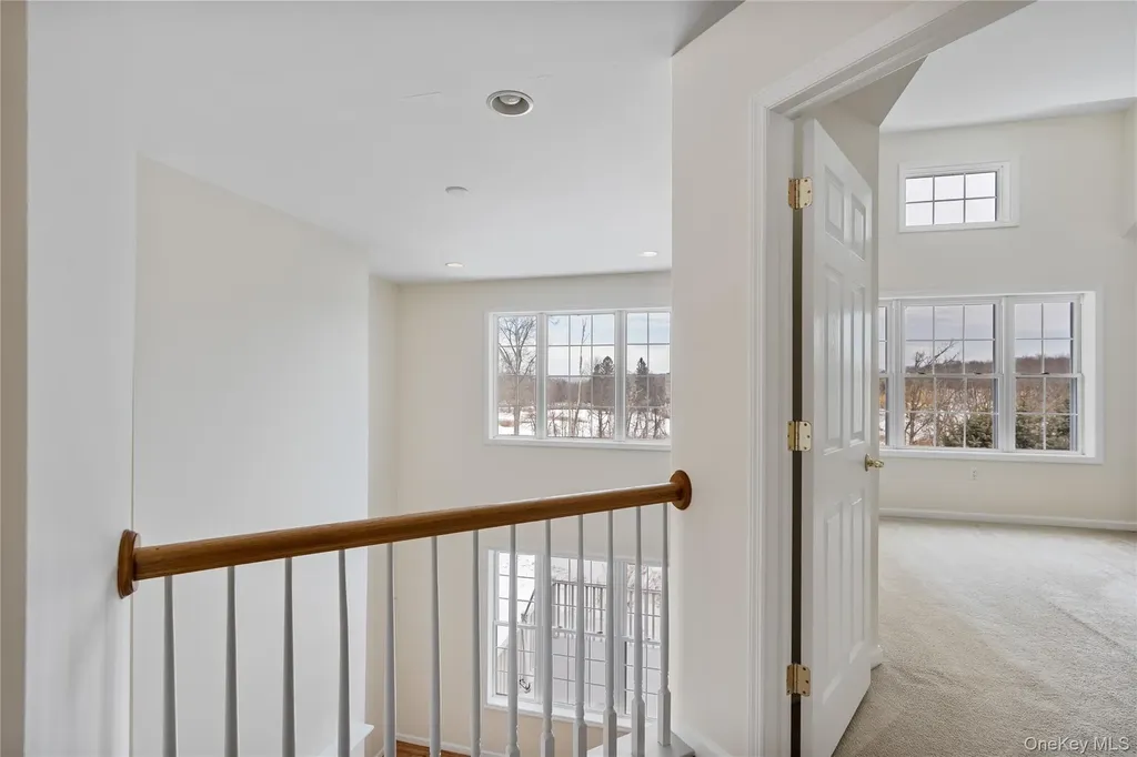 6 Turnberry Court Monroe NY 10950