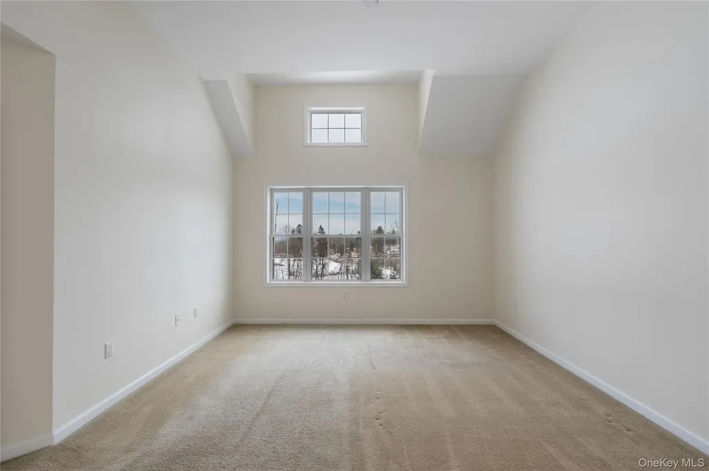6 Turnberry Court Monroe NY 10950