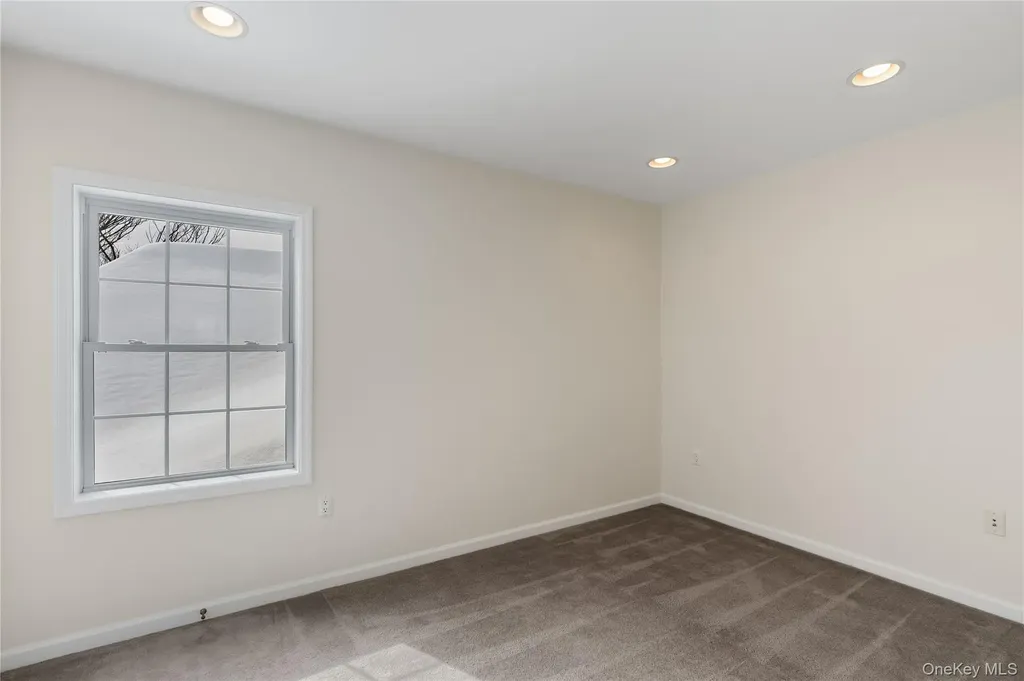 6 Turnberry Court Monroe NY 10950