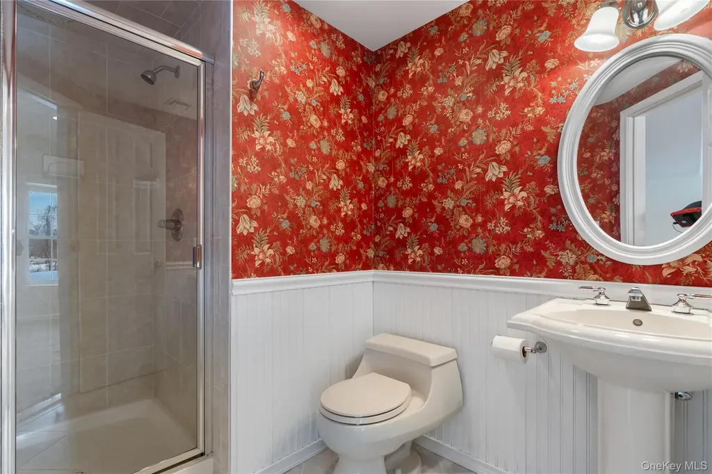 6 Turnberry Court Monroe NY 10950