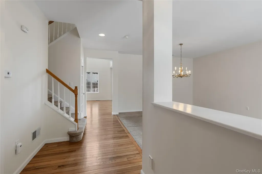 6 Turnberry Court Monroe NY 10950