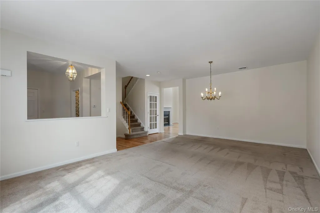 6 Turnberry Court Monroe NY 10950