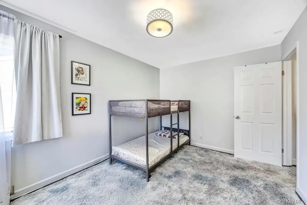 179 Sterling Road Elmont NY 11003