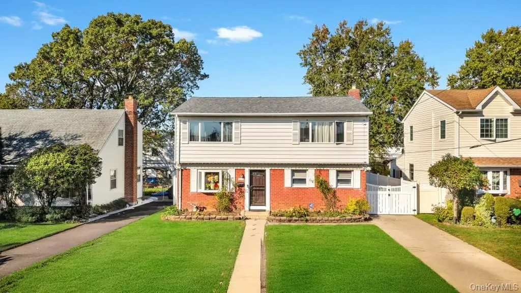 179 Sterling Road Elmont NY 11003