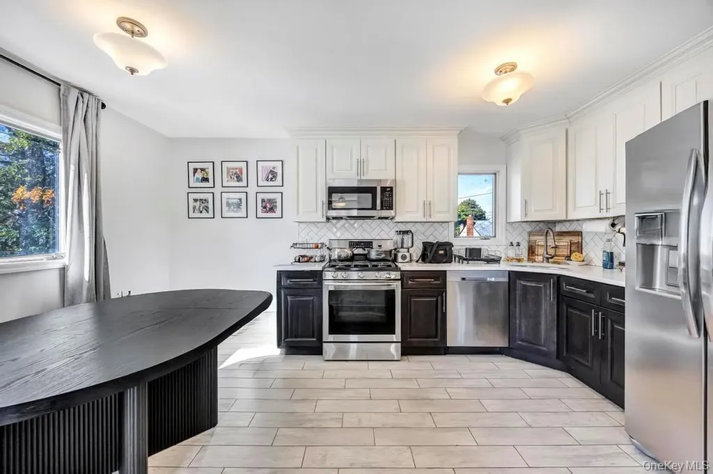 179 Sterling Road Elmont NY 11003