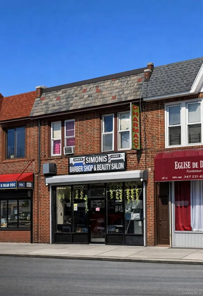 19803 Hollis Avenue Flushing NY 11412