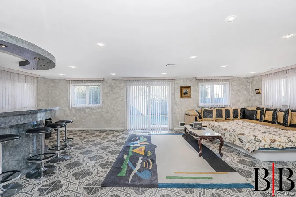 215 Arkansas Drive Brooklyn NY 11234