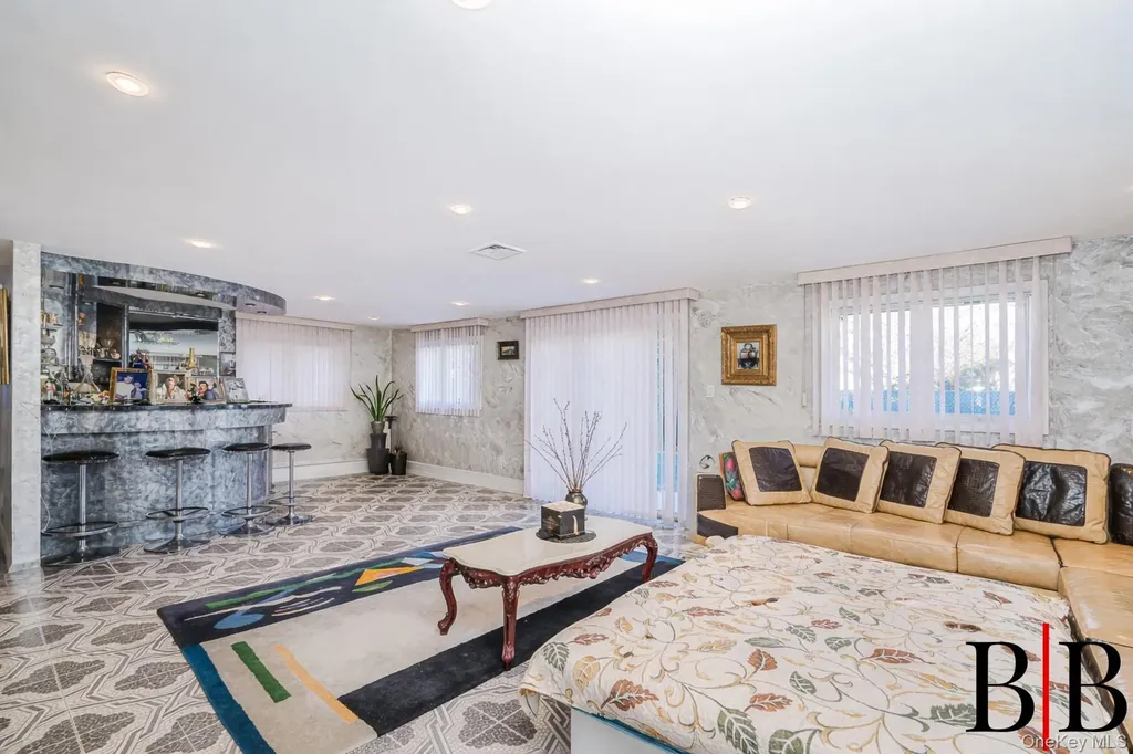 215 Arkansas Drive Brooklyn NY 11234