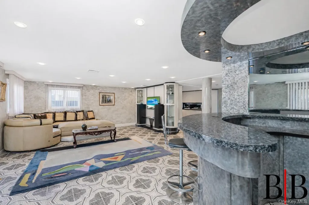 215 Arkansas Drive Brooklyn NY 11234