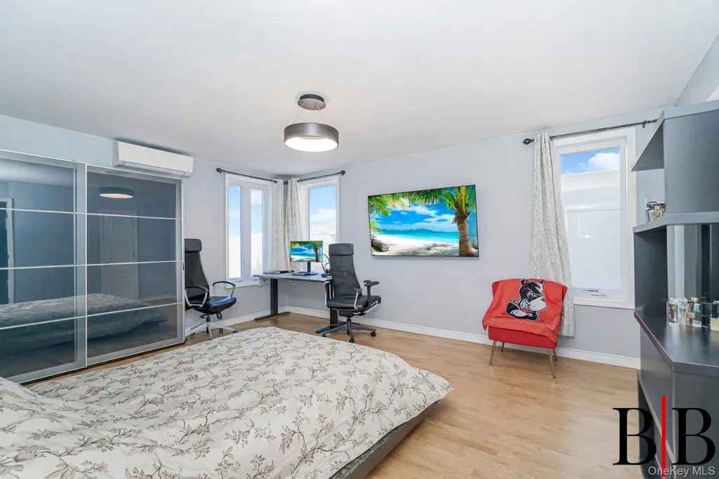 215 Arkansas Drive Brooklyn NY 11234
