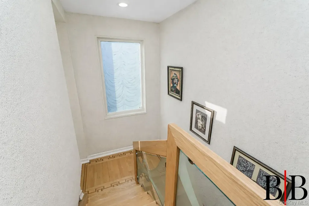 215 Arkansas Drive Brooklyn NY 11234