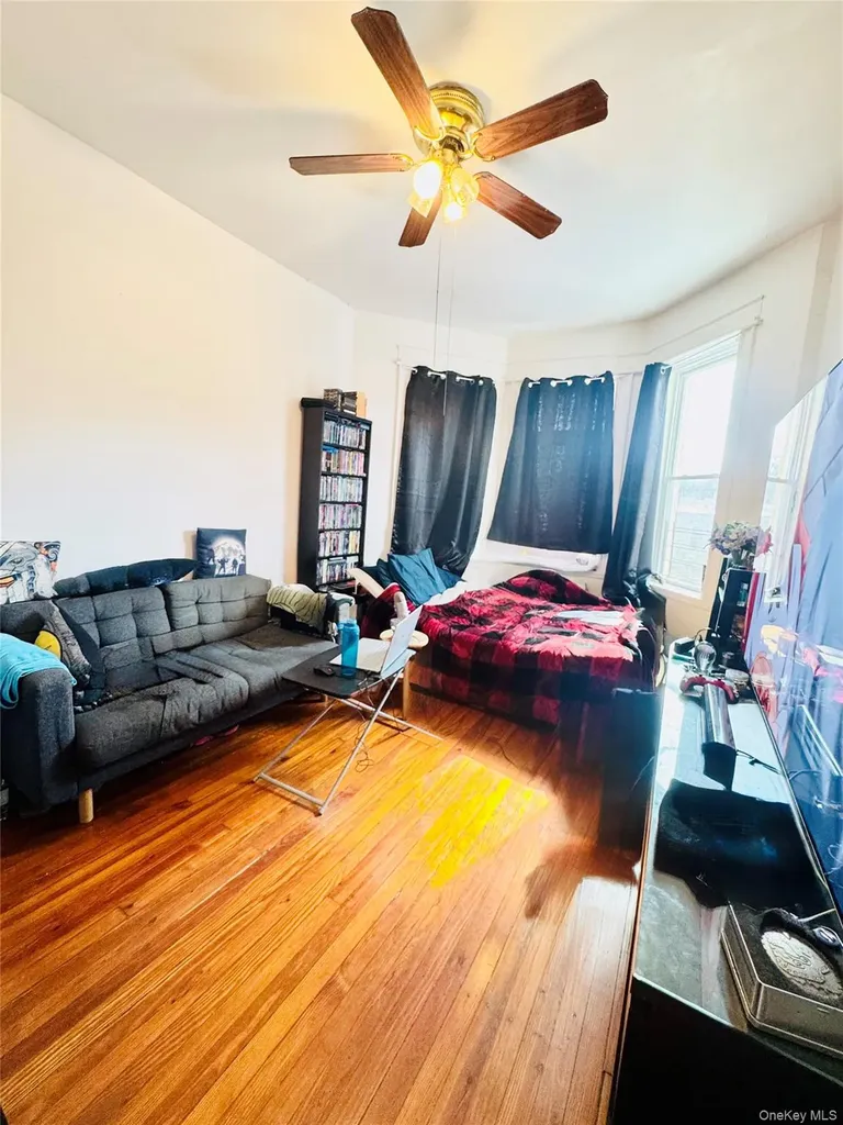 94-32 86th Road Woodhaven NY 11421
