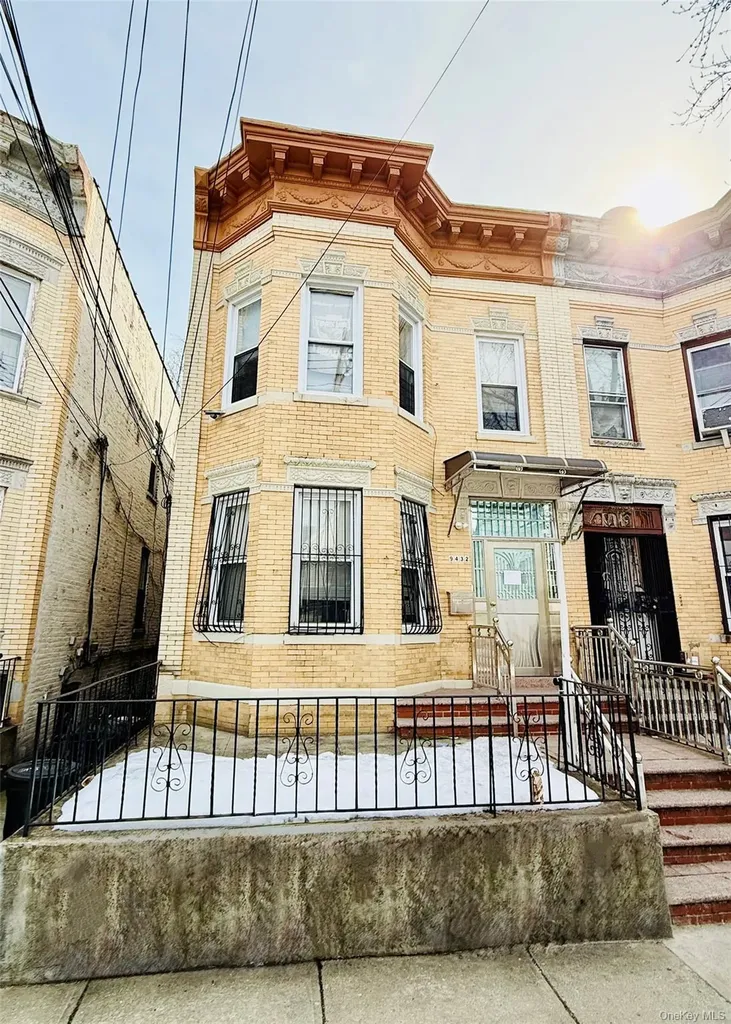 94-32 86th Road Woodhaven NY 11421