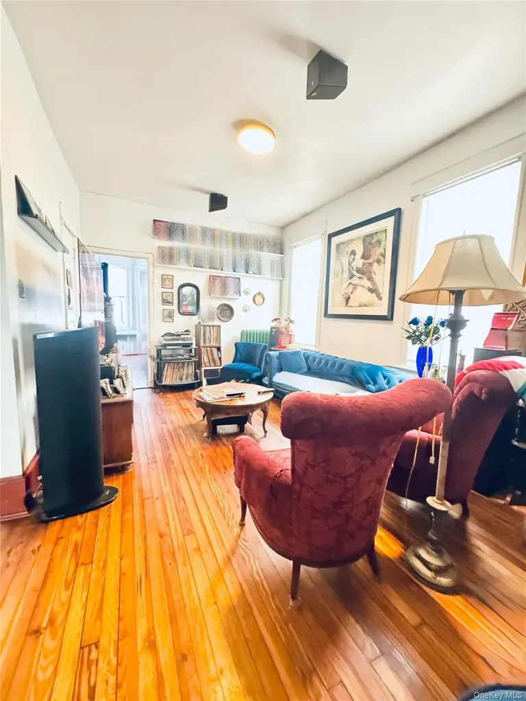 94-32 86th Road Woodhaven NY 11421