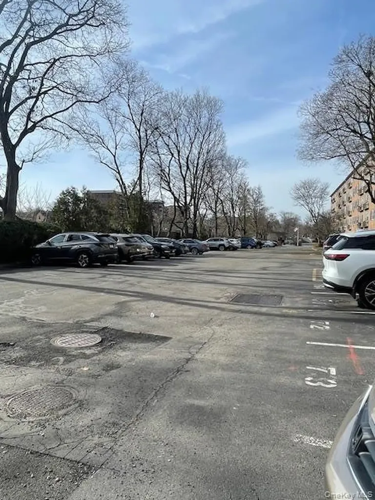 2 Consulate Drive Tuckahoe NY 10707