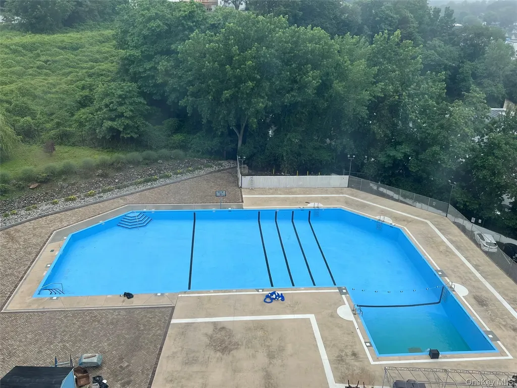 1853 Central Park Avenue Yonkers NY 10710