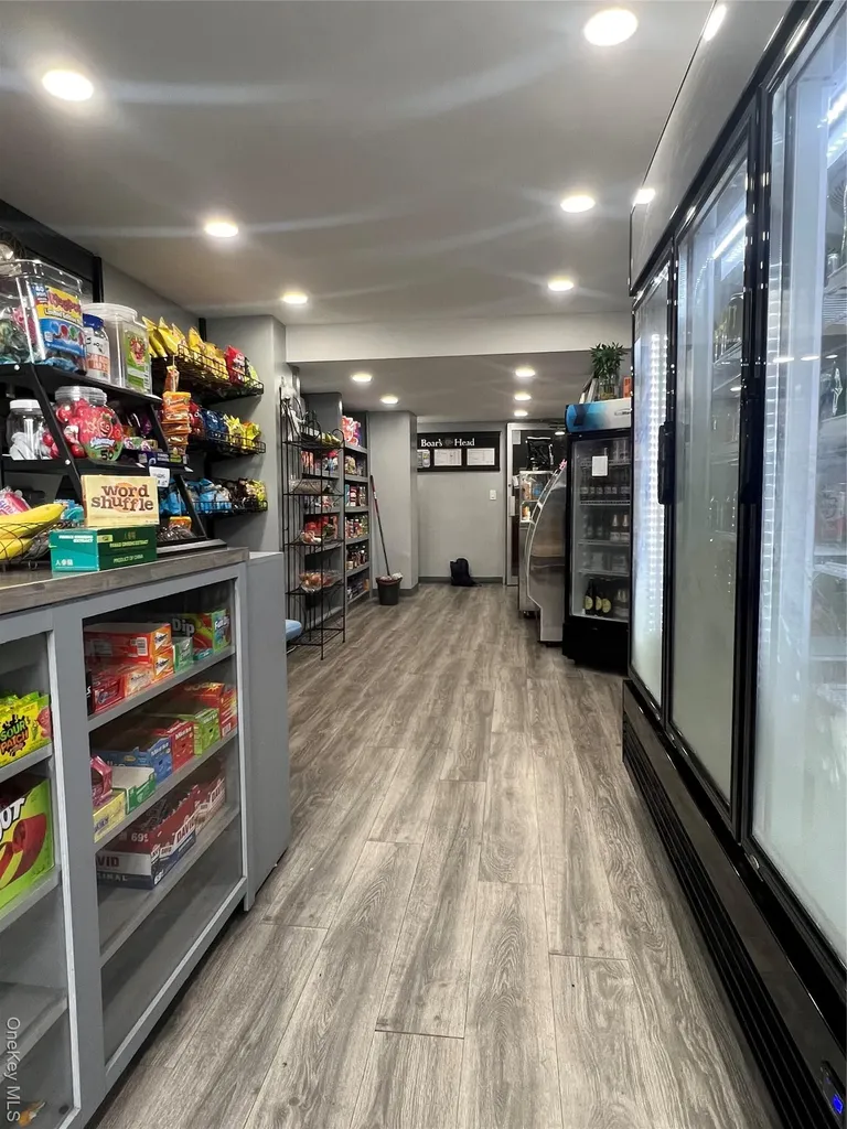 1853 Central Park Avenue Yonkers NY 10710