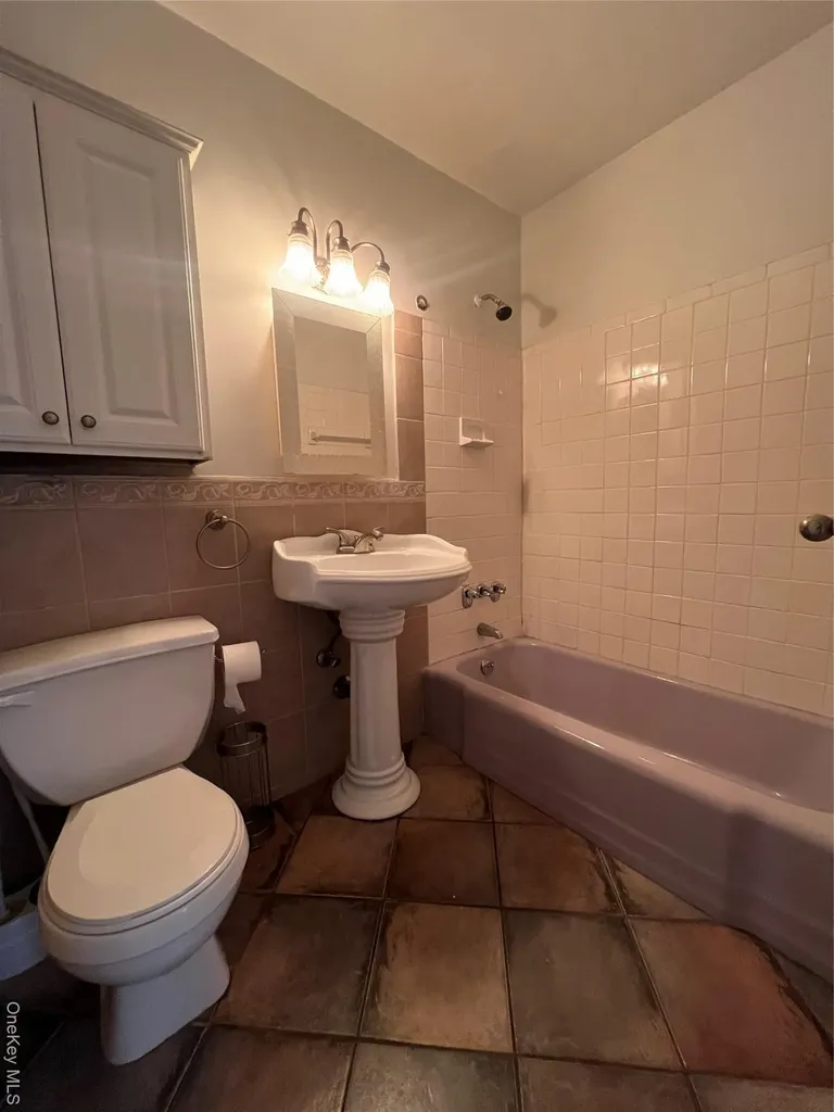 1853 Central Park Avenue Yonkers NY 10710