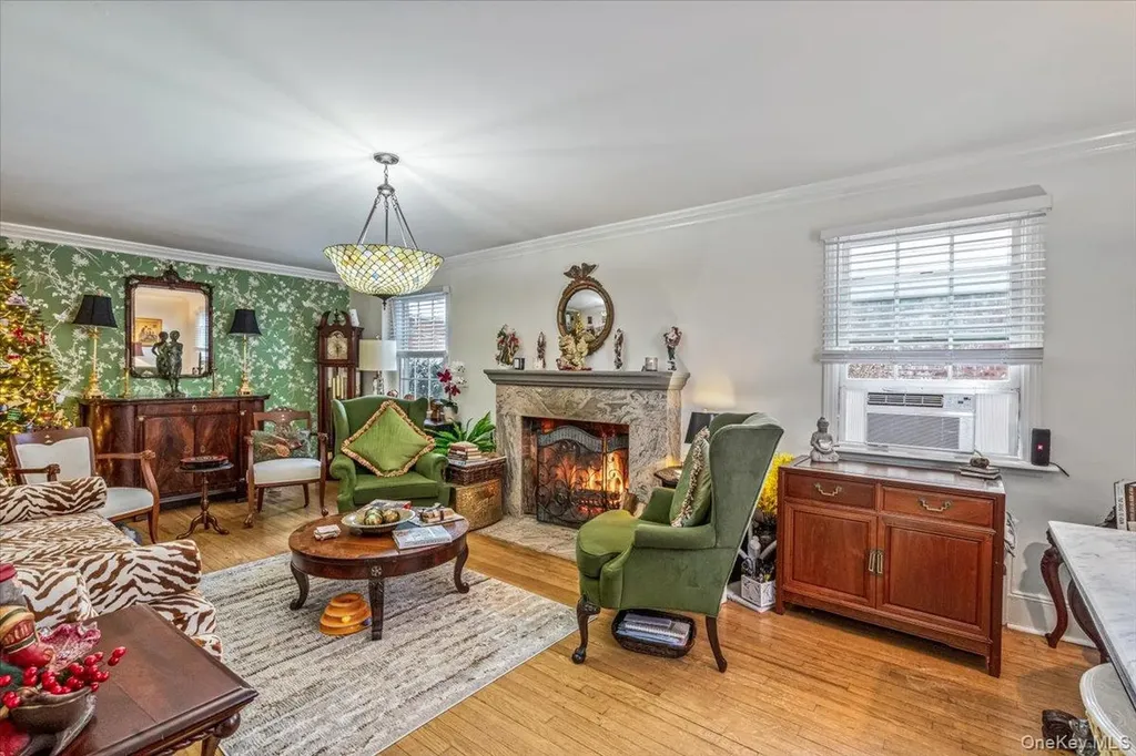 2943 143rd Street Flushing NY 11354