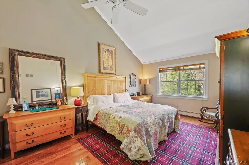 17 Jennifer Path Westhampton Beach NY 11978