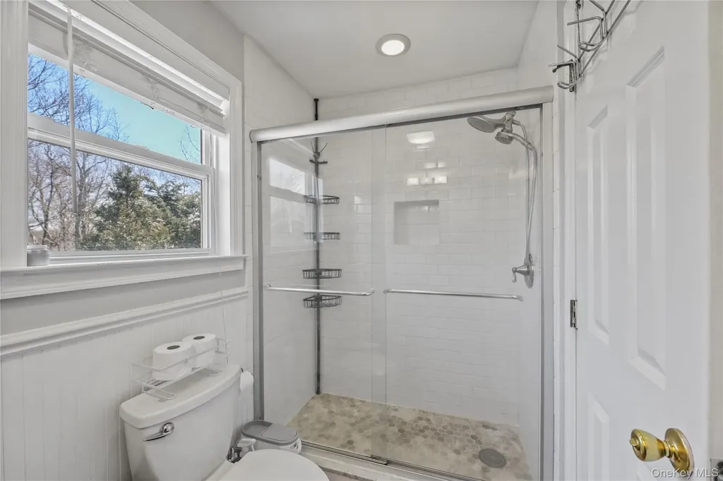 17 Jennifer Path Westhampton Beach NY 11978