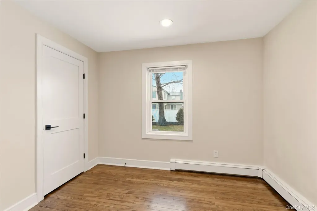 9 Hinton Avenue Babylon NY 11702