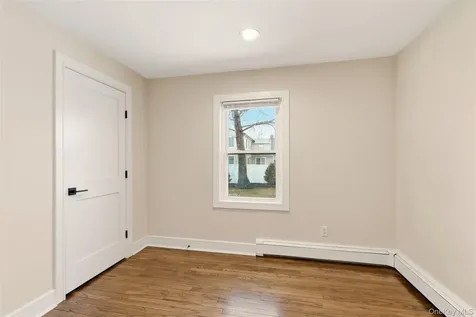 9 Hinton Avenue Babylon NY 11702