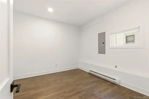 9 Hinton Avenue Babylon NY 11702