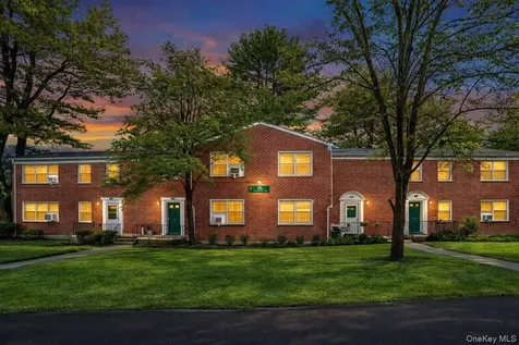 1 Fieldstone Drive Hartsdale NY 10530