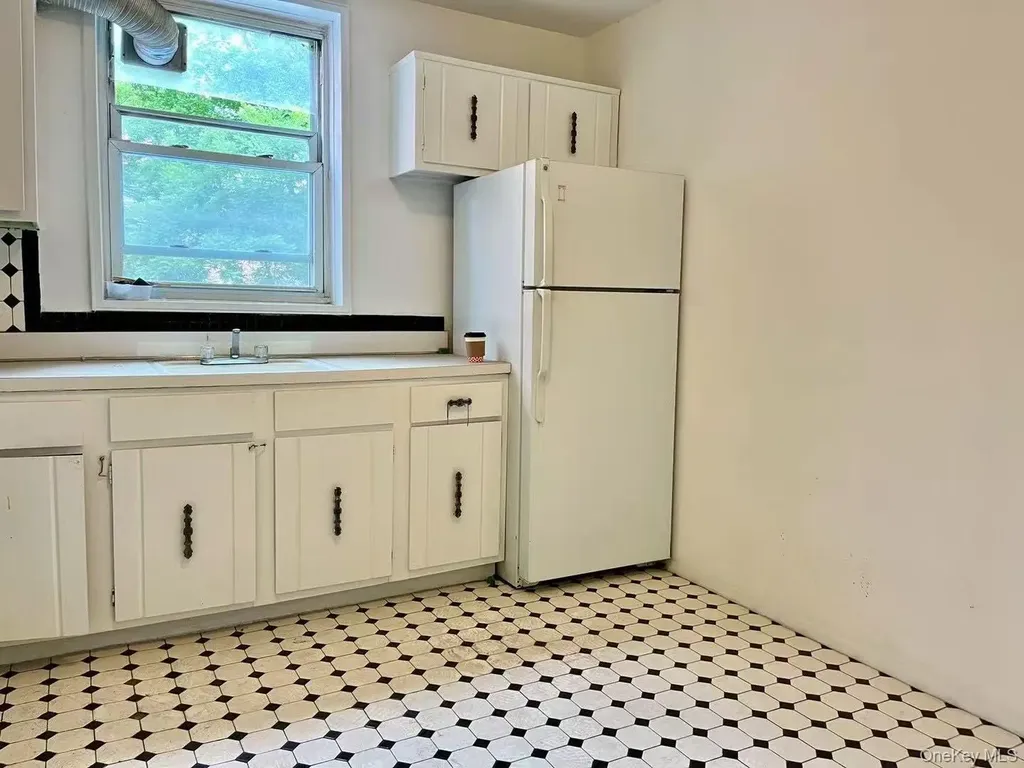 142-15 Franklin Avenue Flushing NY 11355