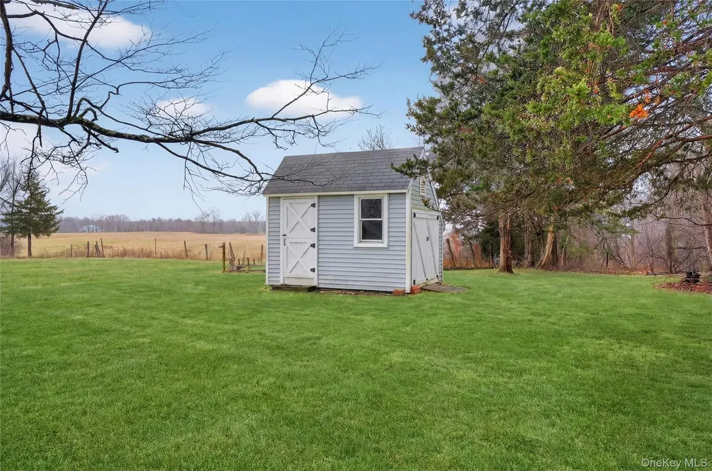 191 Forest Valley Road Pleasant Valley NY 12569