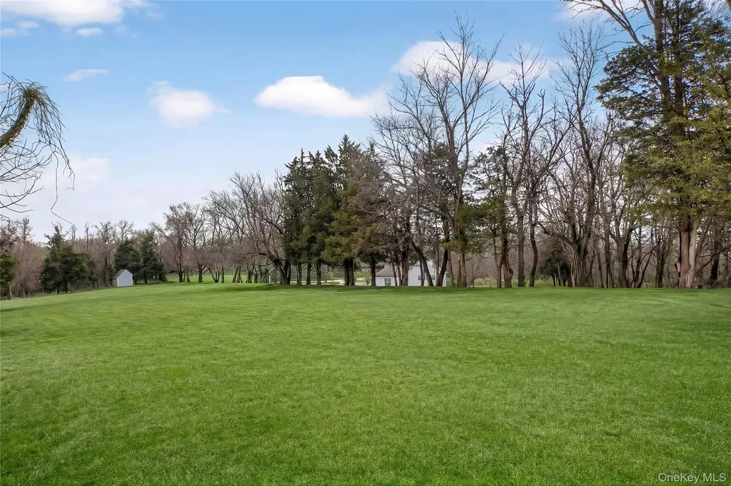 191 Forest Valley Road Pleasant Valley NY 12569