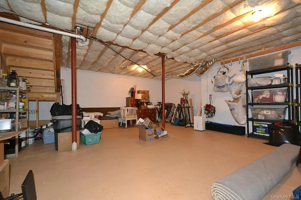 321 Medea Way Central Islip NY 11722