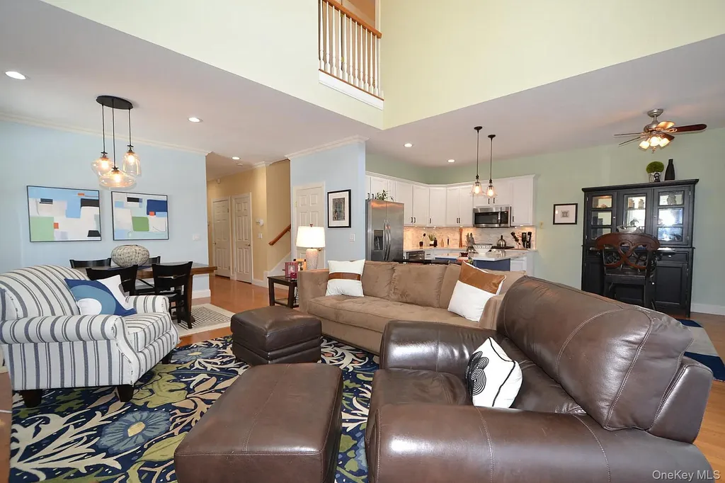 321 Medea Way Central Islip NY 11722