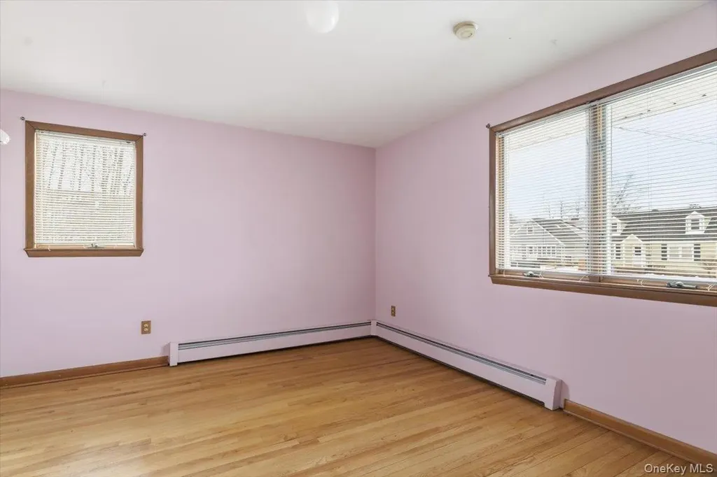4 Karp Drive Islip Terrace NY 11752