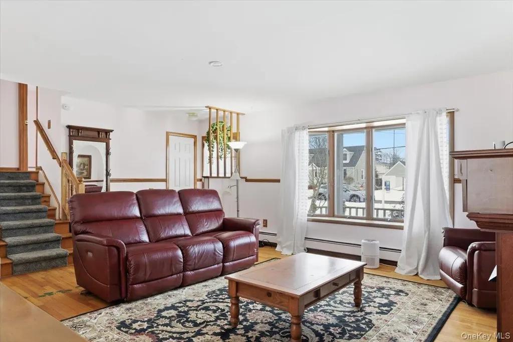 4 Karp Drive Islip Terrace NY 11752